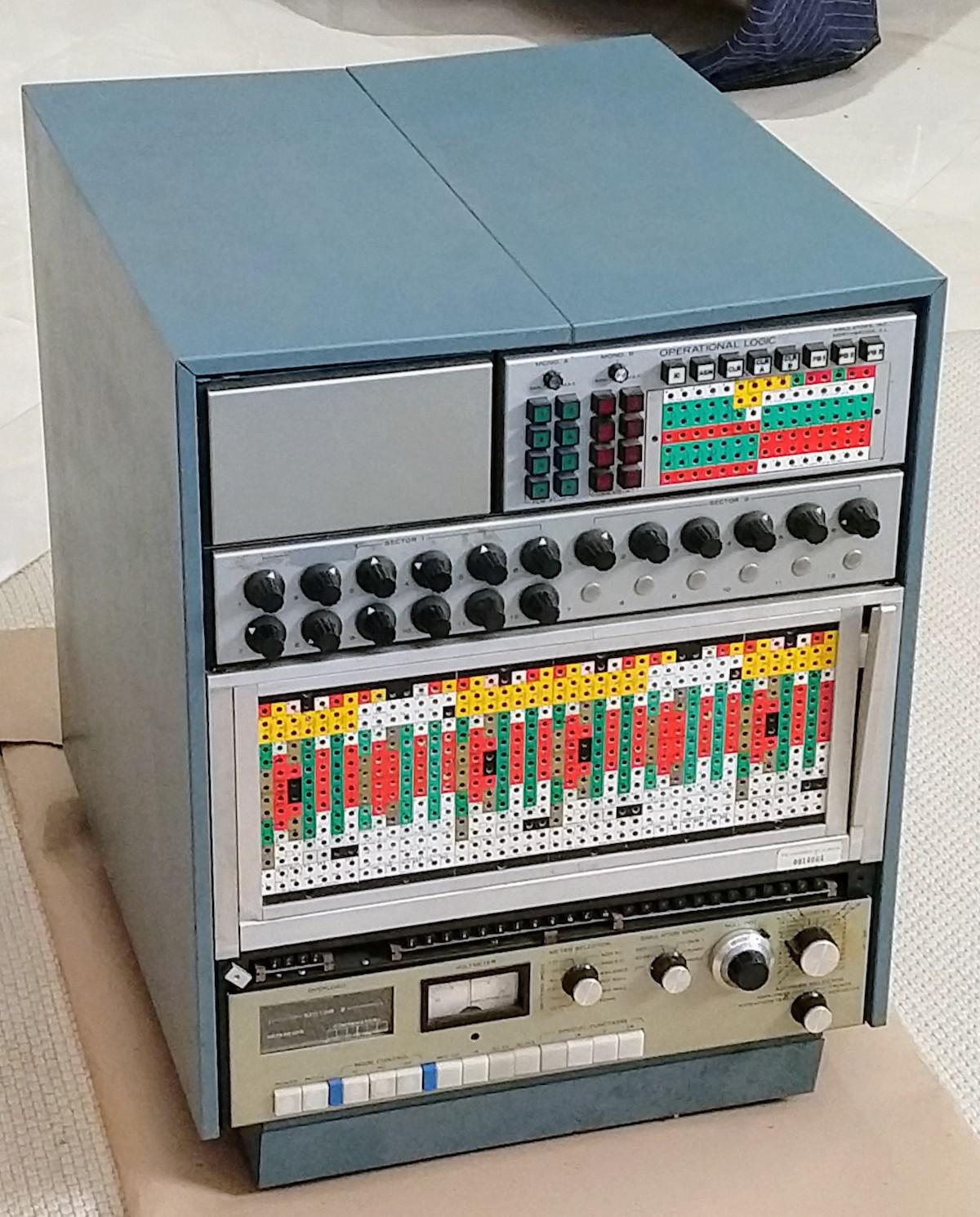 Reverse-engineering precision op amps from a 1969 analog computer