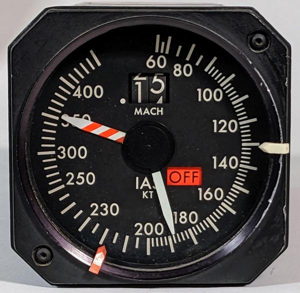 Front view of the indicator.