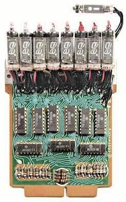 Display board for the Sharp EL-8 calculator. Note the special tube at the top that displays a minus sign and error dot. Photo courtesy of John Wolff's Web Museum © 2012.